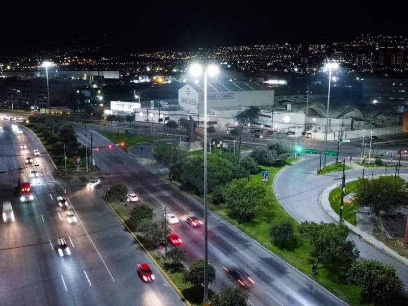 superposte avenida